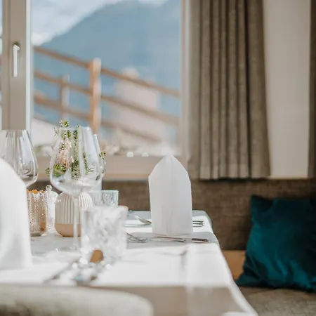 Hotel Berghaus Rosengarten - Culinary Hideaway-2